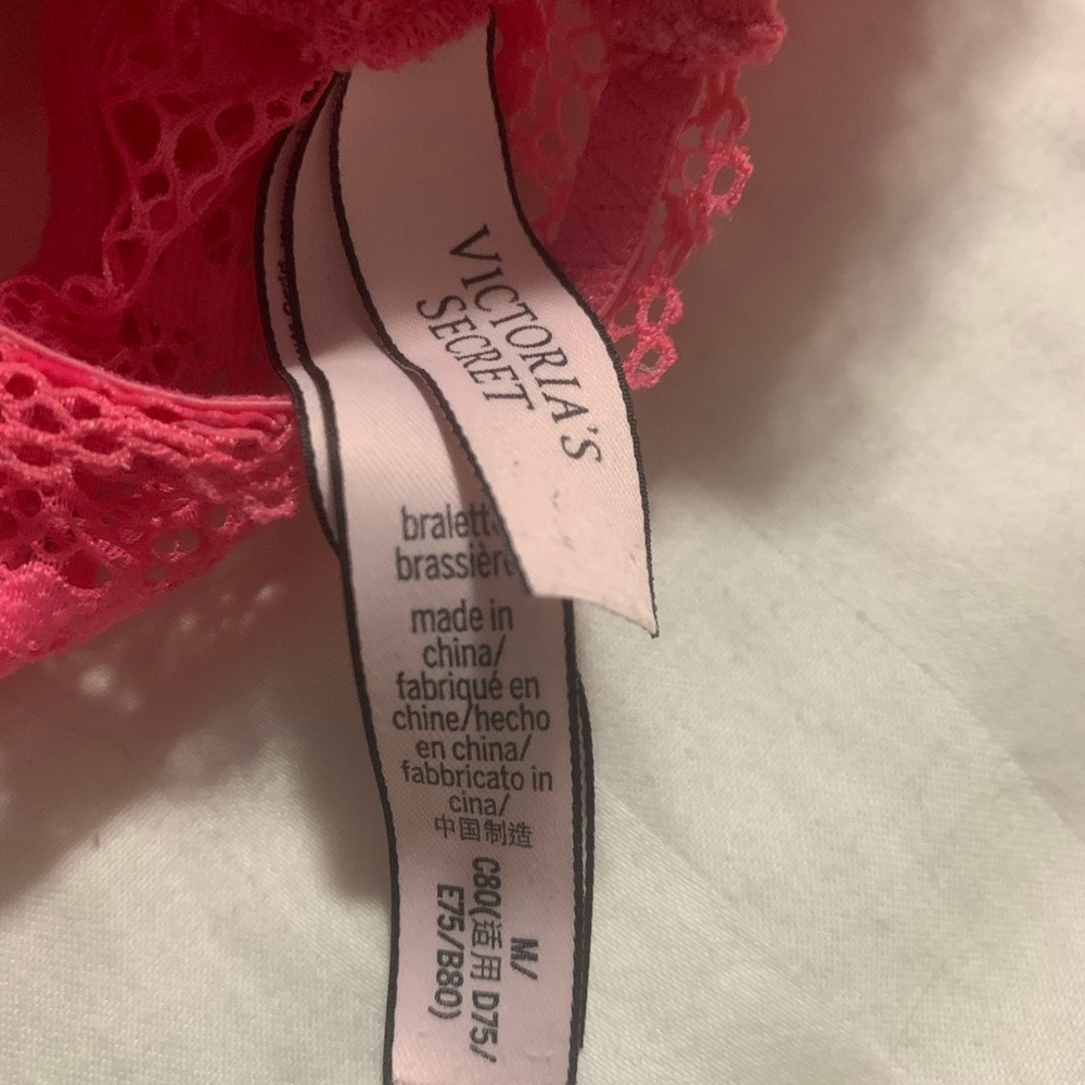 Pink Victoria’s Secret Bralett